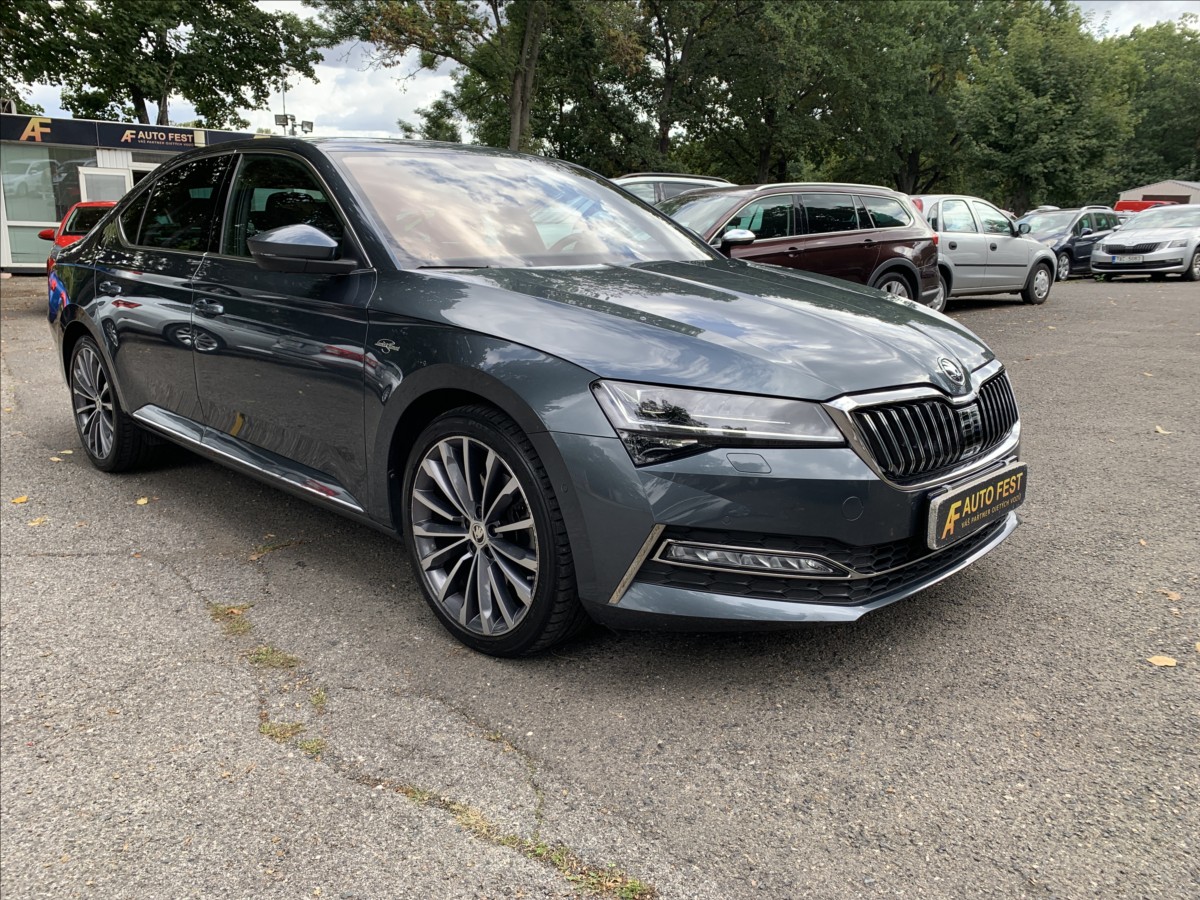 Škoda Superb