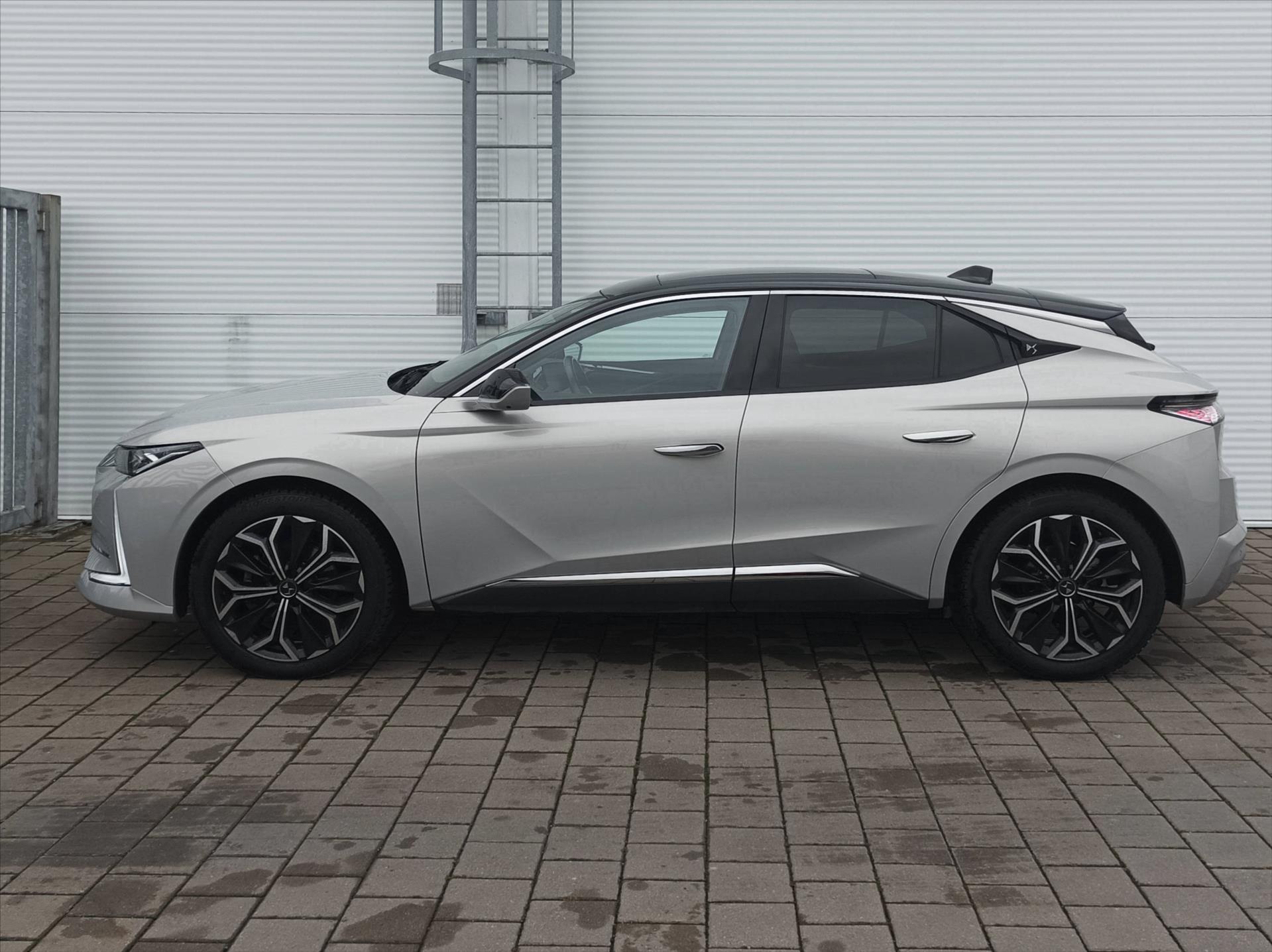 DS Automobiles DS4