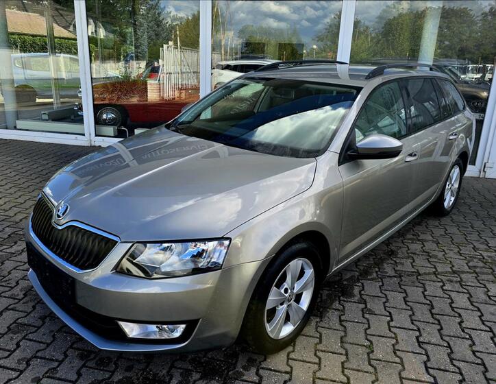 Škoda Octavia 1