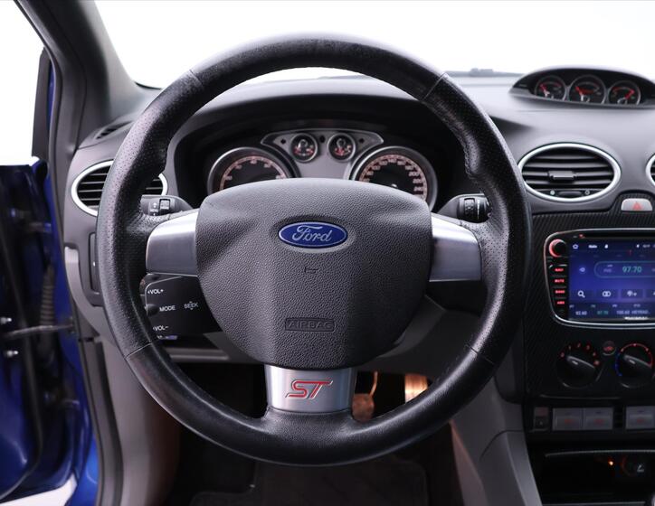 Ford Focus 17