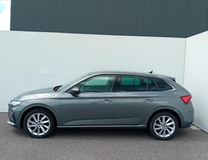 Škoda Scala 10