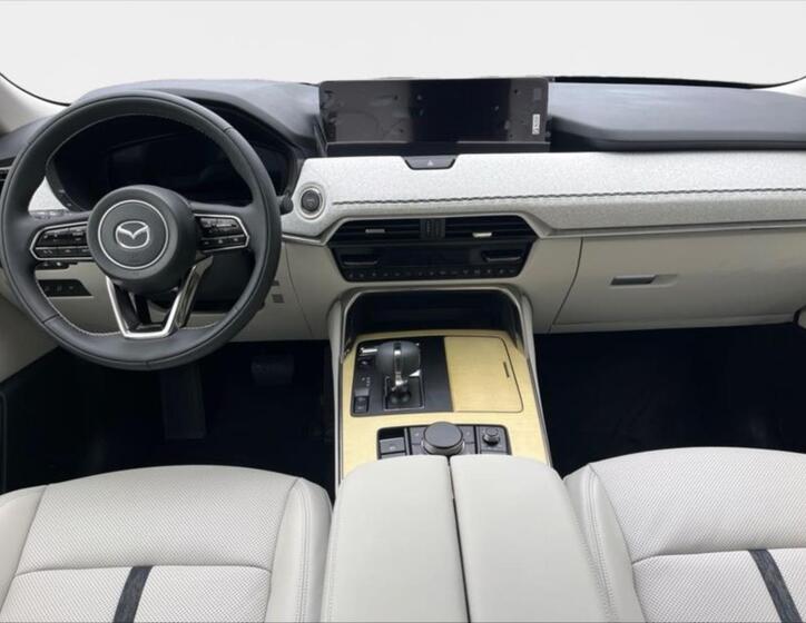 Mazda CX-80 10