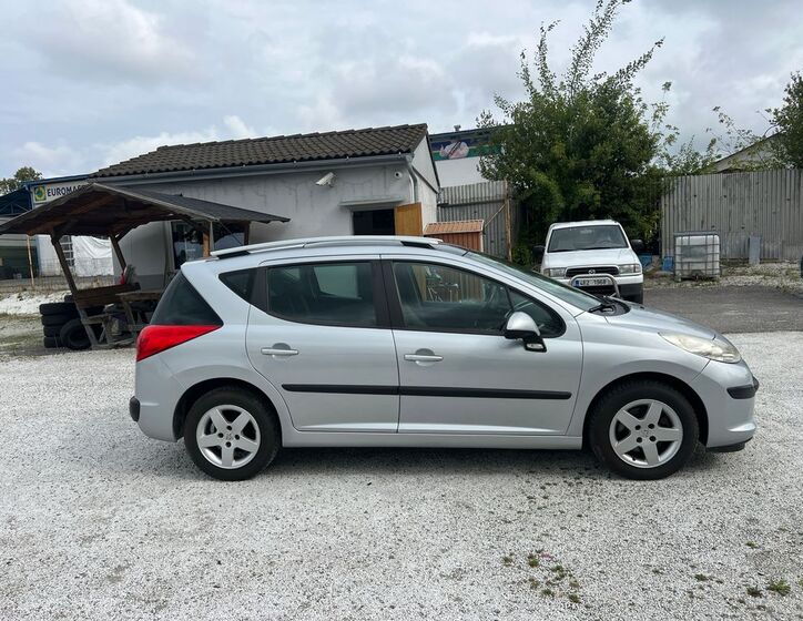Peugeot 207 3