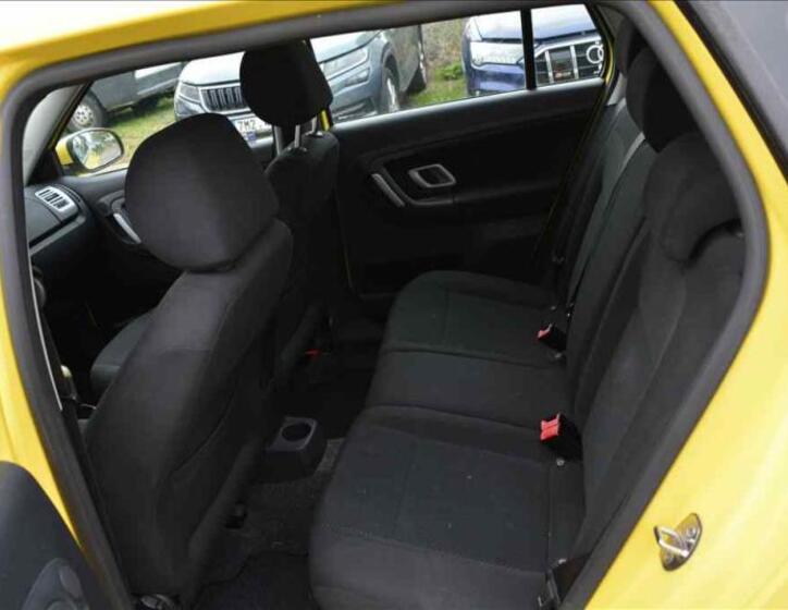 Škoda Fabia 18