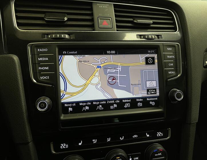 Volkswagen Golf 8