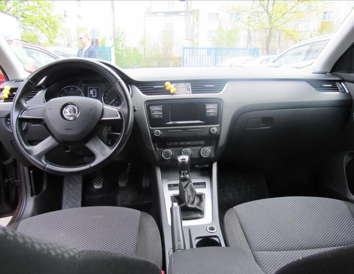 Škoda Octavia 11
