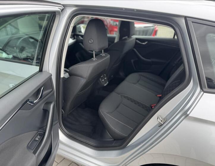 Škoda Scala 12
