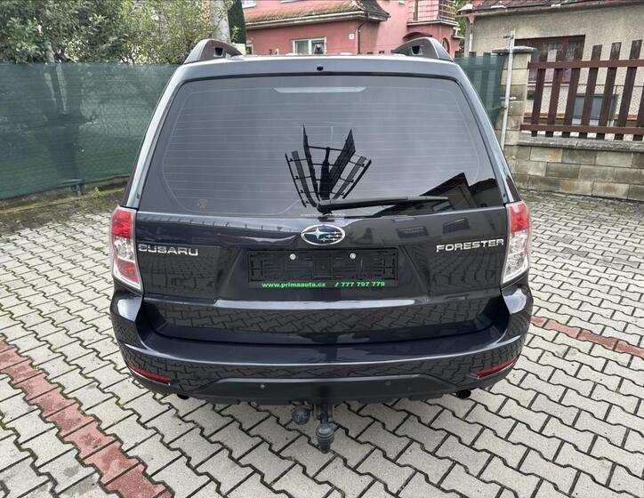 Subaru Forester 4