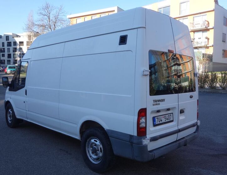 Ford Transit 11