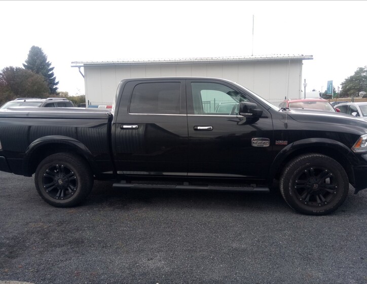 Dodge RAM 4