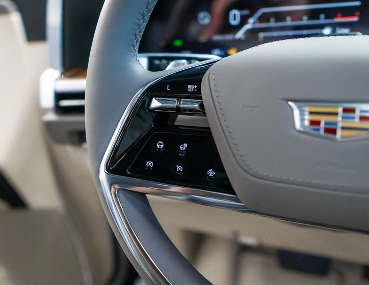 Cadillac Escalade 22