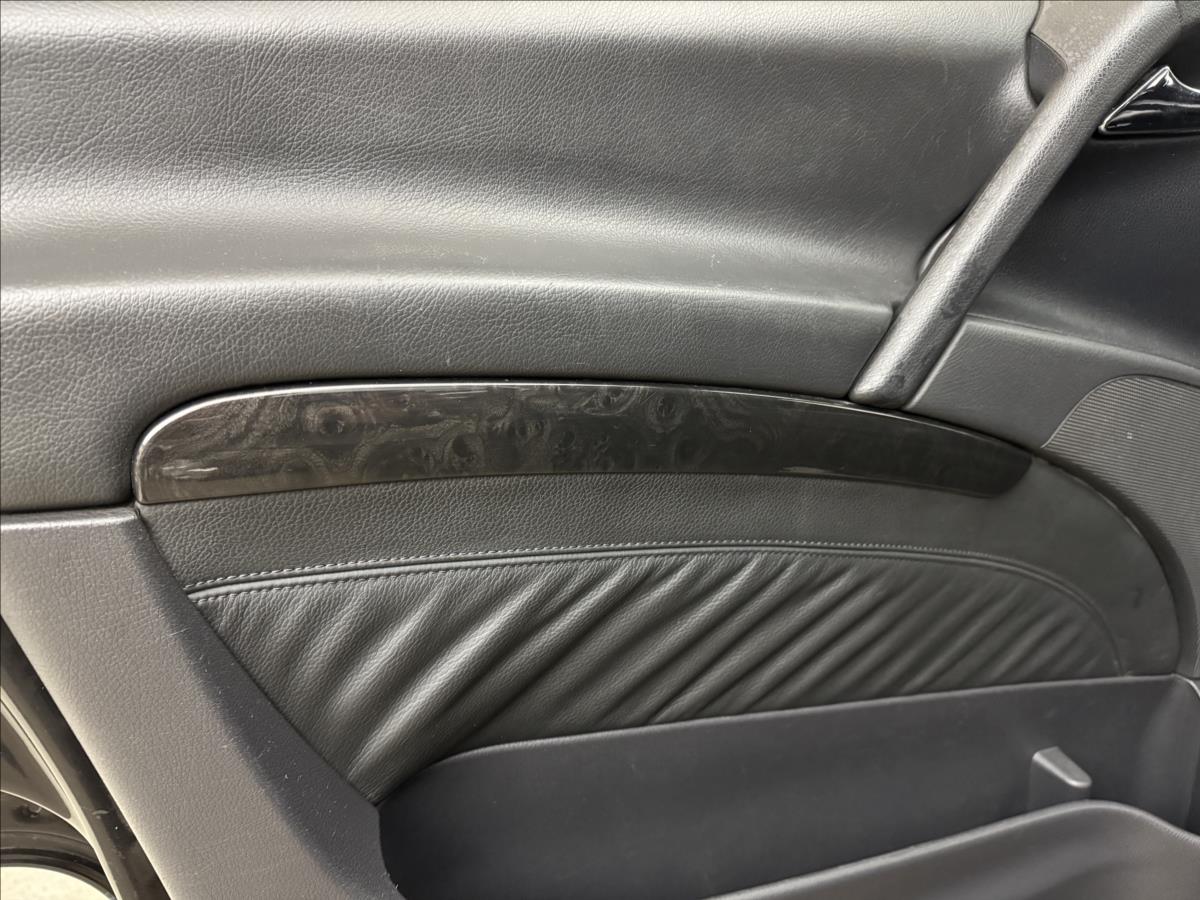 Mercedes-Benz Viano