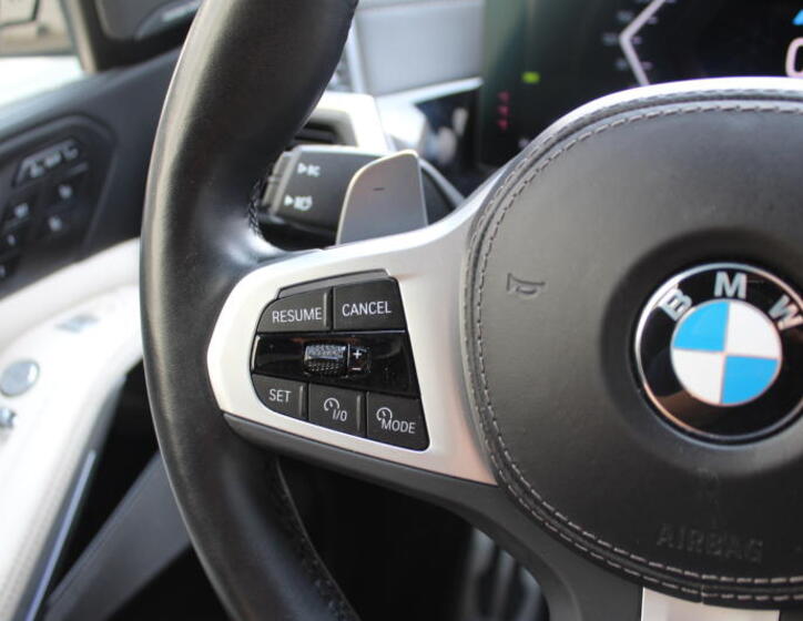 BMW X7 18