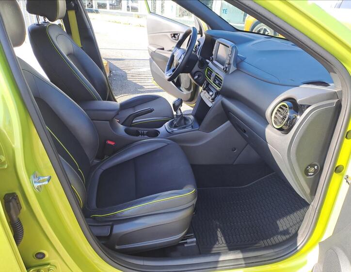 Hyundai Kona 8