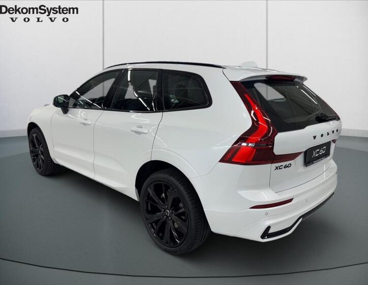 Volvo XC60 4