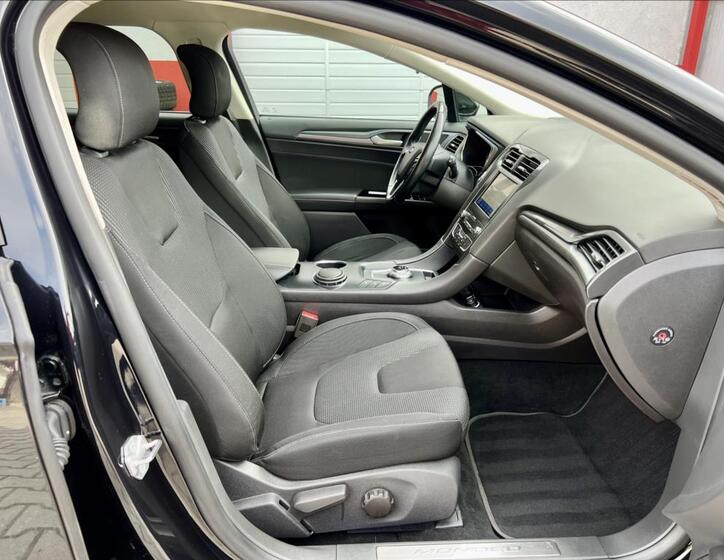 Ford Mondeo 19