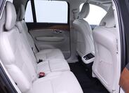 Volvo XC90 17