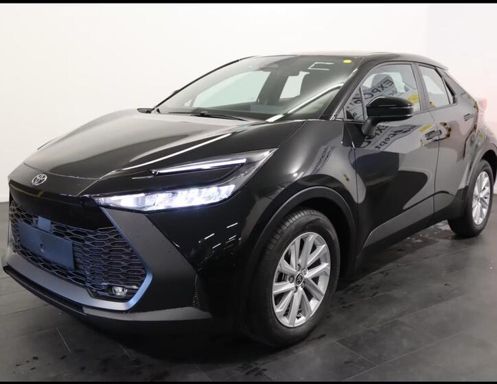Toyota C-HR 1