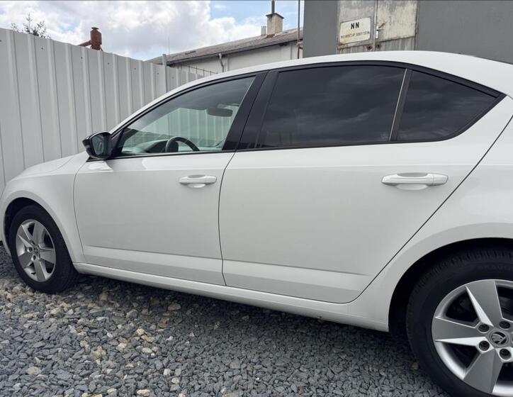 Škoda Octavia 18