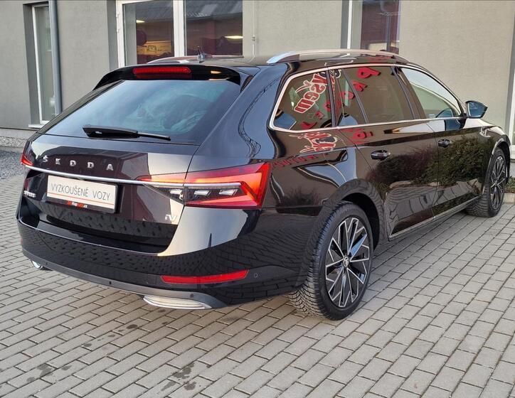 Škoda Superb 10