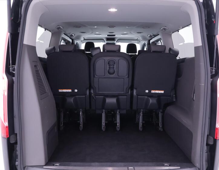 Ford Tourneo Custom 10