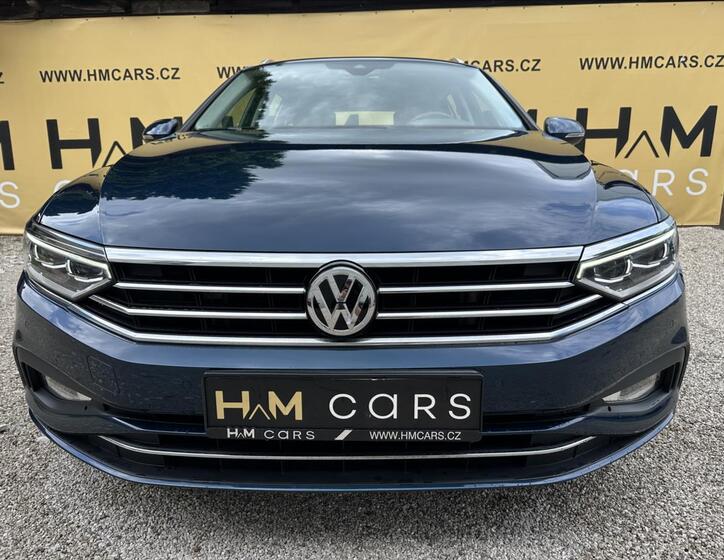 Volkswagen Passat 1