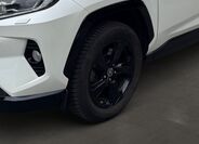 Toyota RAV4 6