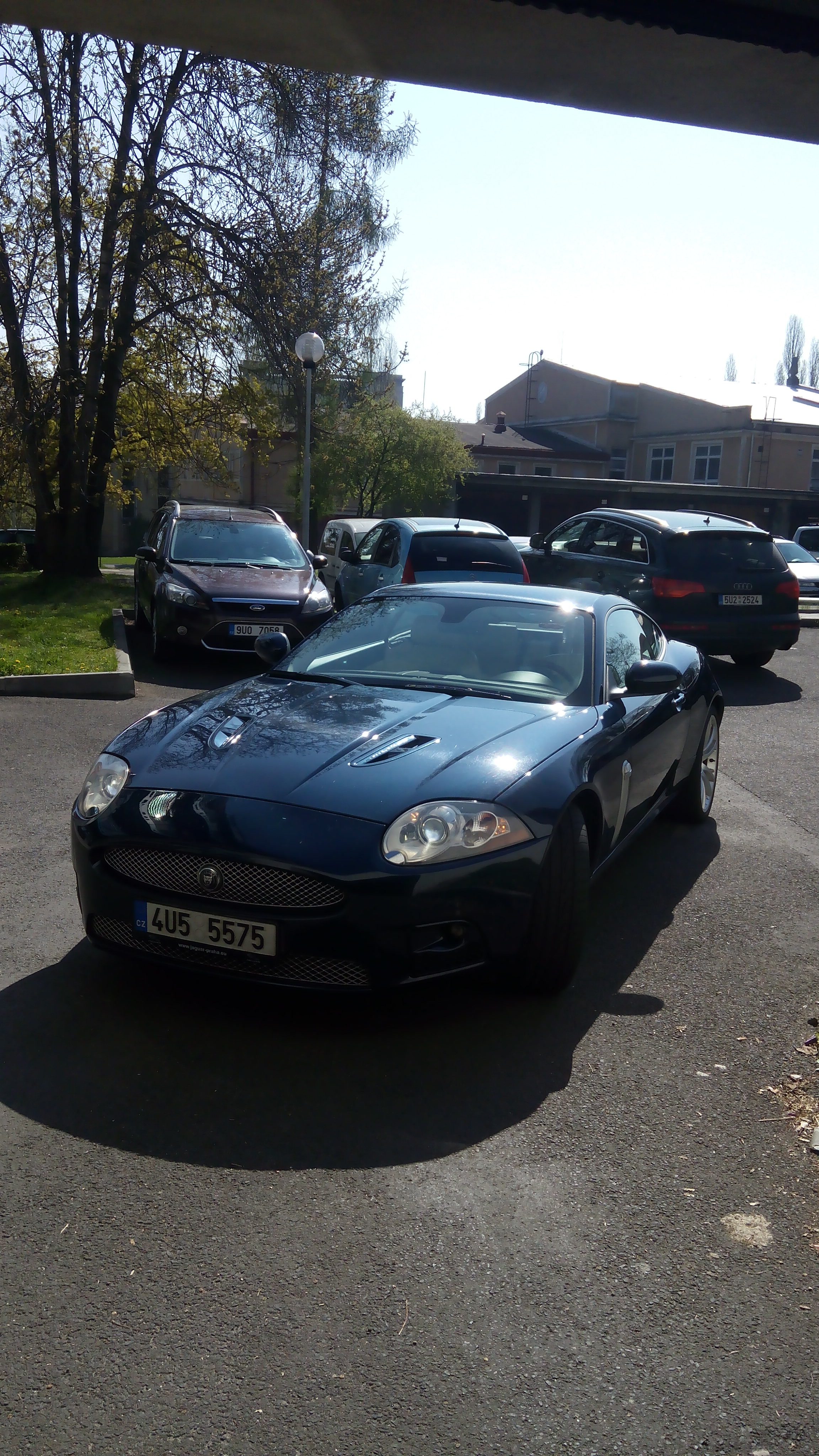 Jaguar XKR