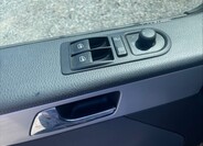 Volkswagen Multivan 11