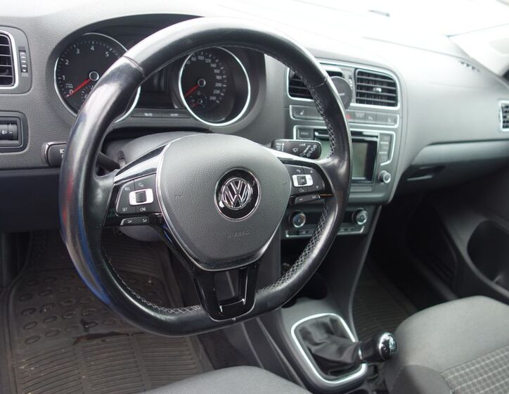 Volkswagen Polo 16
