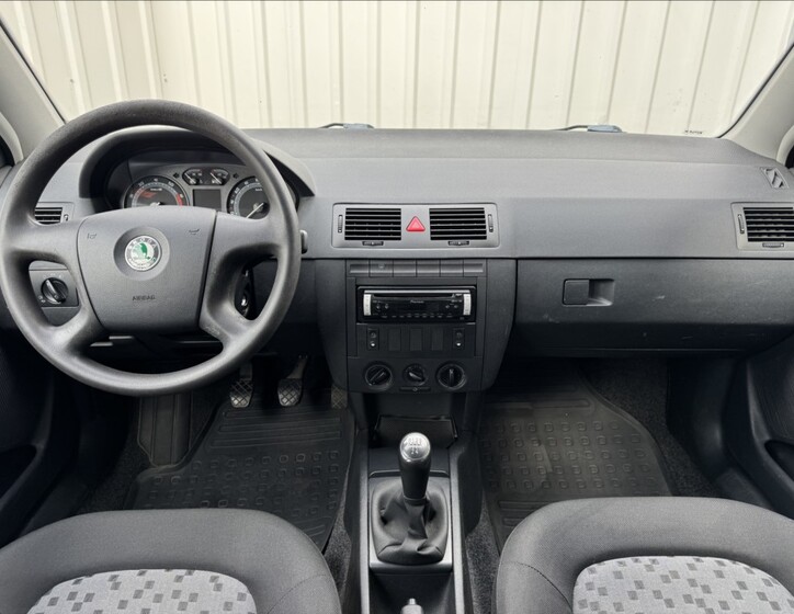 Škoda Fabia 24