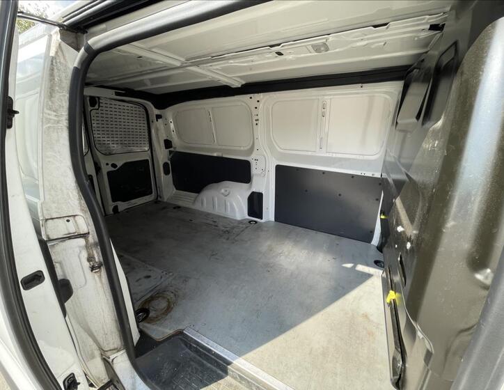 Opel Vivaro 20