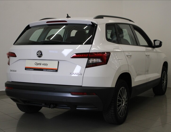 Škoda Karoq 3