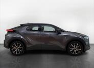 Toyota C-HR 8