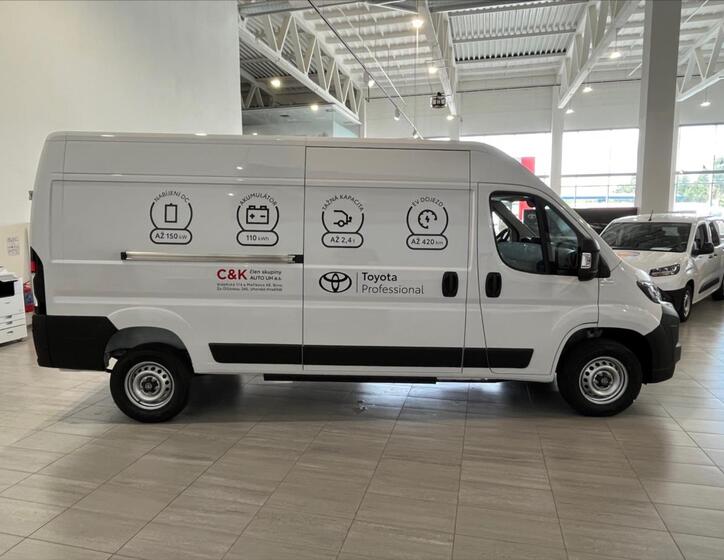 Toyota Proace Max 4
