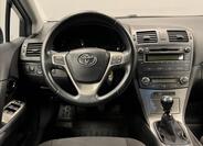 Toyota Avensis 5
