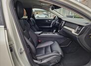 Volvo V60 14