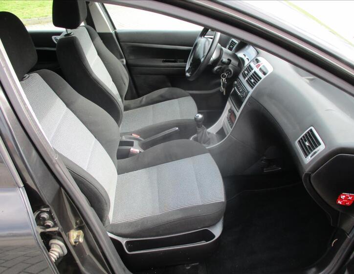 Peugeot 307 13