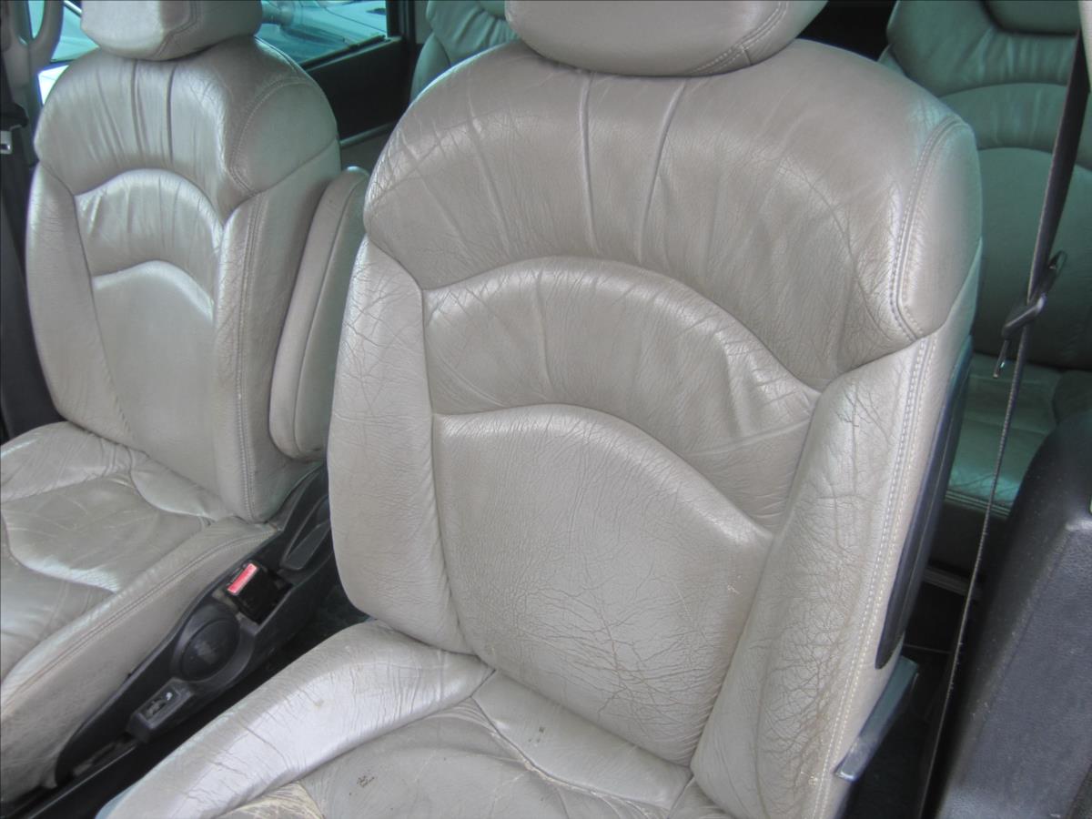 Peugeot 807