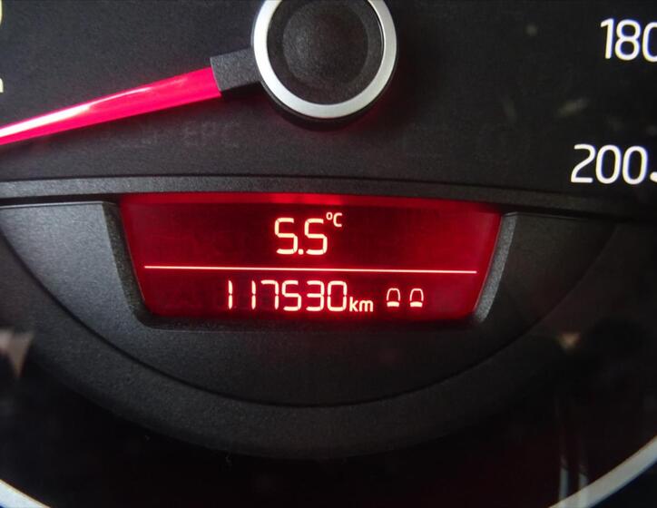Volkswagen up! 18