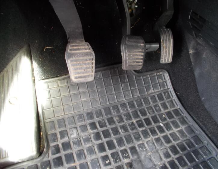 Ford Fusion 25