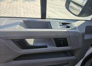 Volkswagen Crafter 9