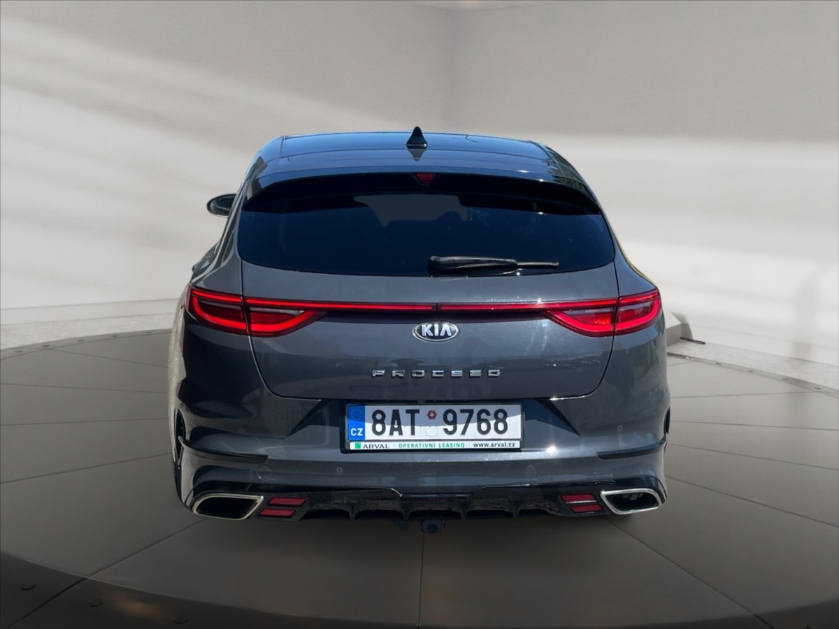 KIA ProCeed