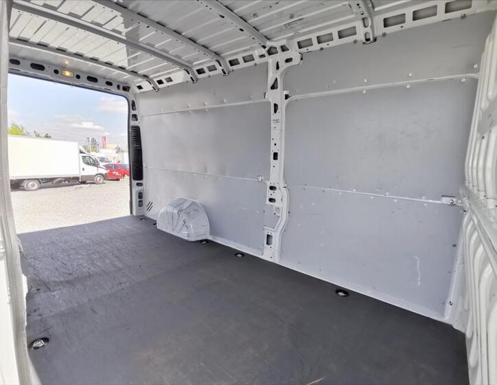 Opel Movano 16