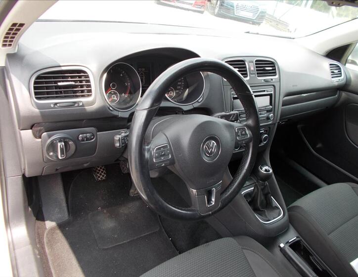 Volkswagen Golf 18