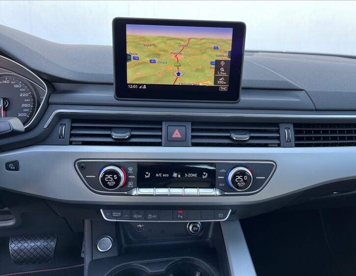 Audi A5 25