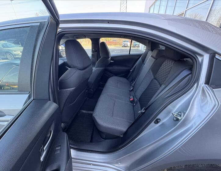 Toyota Corolla 8