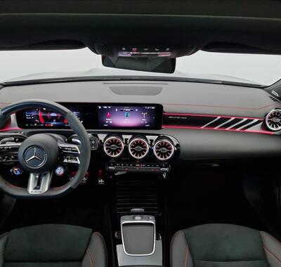 Mercedes-Benz CLA 13