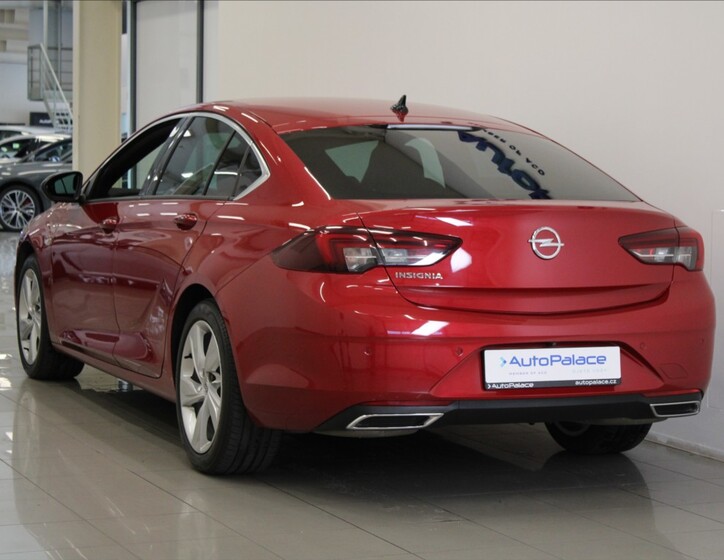 Opel Insignia 3