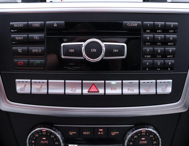 Mercedes-Benz GL 38